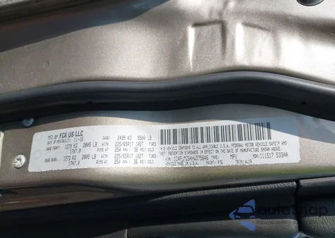 2017 Jeep Cherokee Latitude 4X4 from USA, damaged, VIN 1C4PJMCS4HW575646